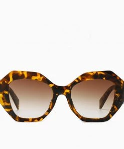 Trendy & Unique Vintage Style Bold Chunky Frame Hexagon Sunglasses - Brown 8 Trendy & Unique Vintage Style Bold Chunky Frame Hexagon Sunglasses - Brown