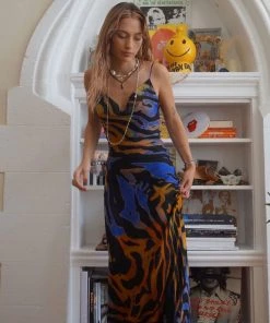 Trendy & Unique Vintage Style Striped Printed Cowl Neck Slip Maxi Dress - Black