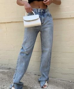 Trendy & Unique What's New Vintage Style High Waist Side Slit Straight Leg Jeans - Light Blue